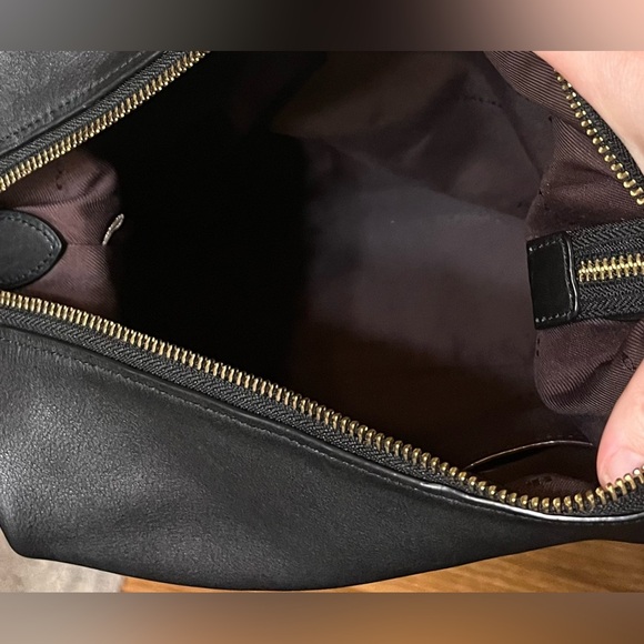 Coach Signature Chain Duffle Purse! - Picture 6 of 12